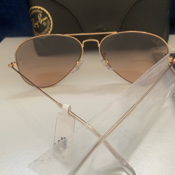 NWT Ray Ban Aviators with tags and case - Picture 6 of 7